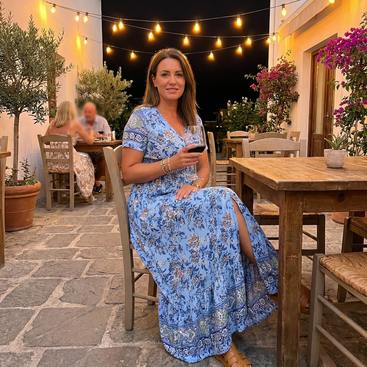 Women's floral maxi dress with V-neck and front slit 9
