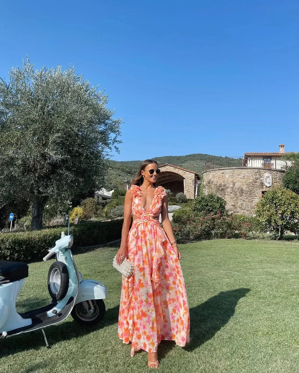 Women's floral maxi dress with V-neck and waist cut-outs 4