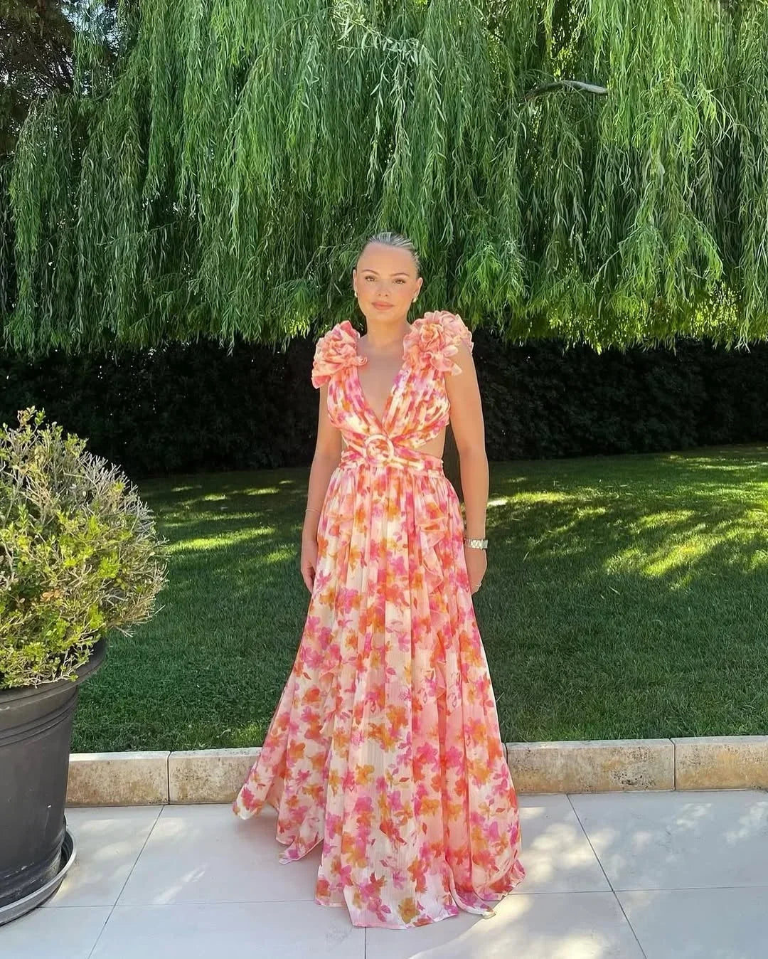 Women's floral maxi dress with V-neck and waist cut-outs 5