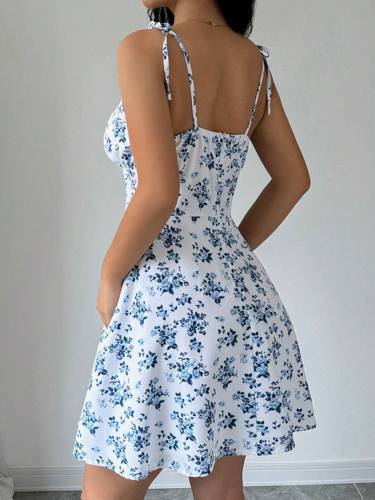 Women's floral summer dress with ruched bust and thin straps 5