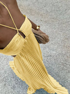 Women's halter neck pleated maxi dress with high waist and side cut-outs 1