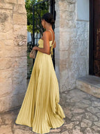 Women's halter neck pleated maxi dress with high waist and side cut-outs 7