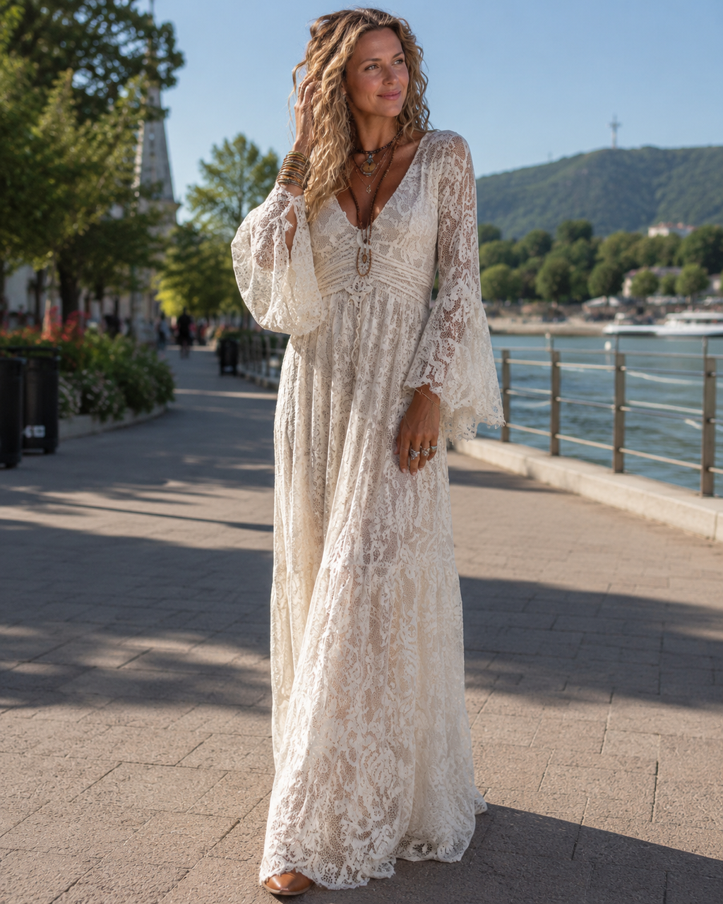 Women's lace maxi dress with V-neck and bell sleeves 2