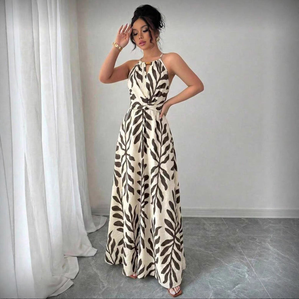 Women's maxi summer dress with halter neck and leaf print 3