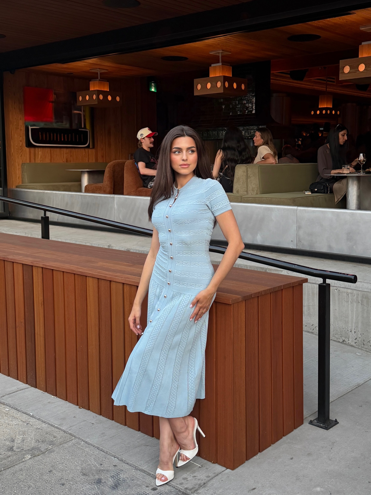 Women's midi shirt dress with button front and short sleeves 3