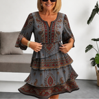 Women's tiered midi summer dress with paisley print and split sleeves 4